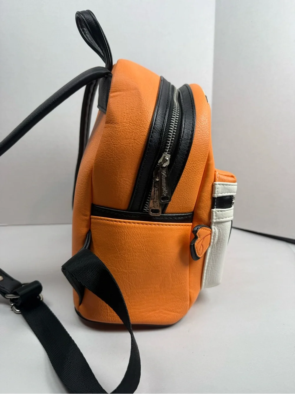 Loungefly Disney Pixar Mini Backpack Finding Nemo Orange HEART LOGO